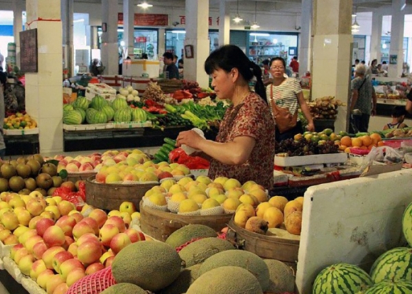 Россия вводит запрет на ввоз фруктов из Китая